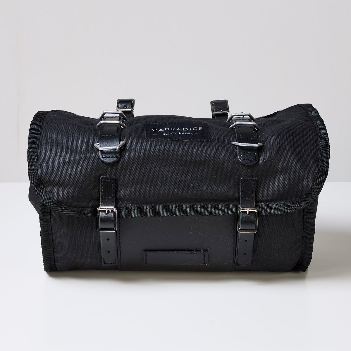 Black Label Earby Bar Bag (7L)