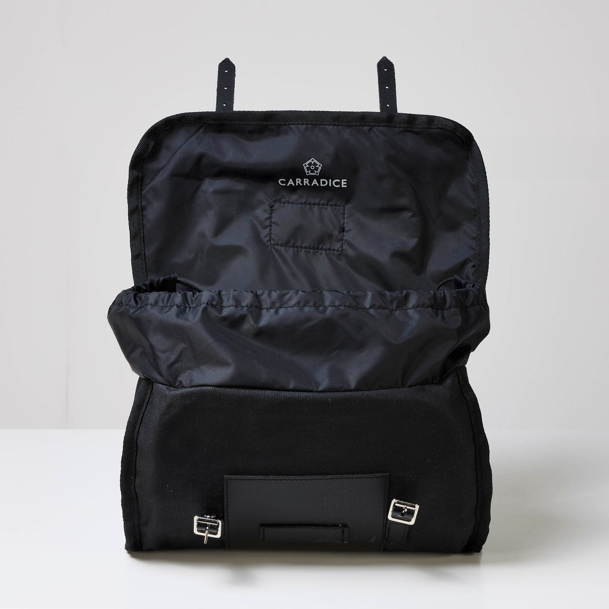Black Label Earby Bar Bag (7L)