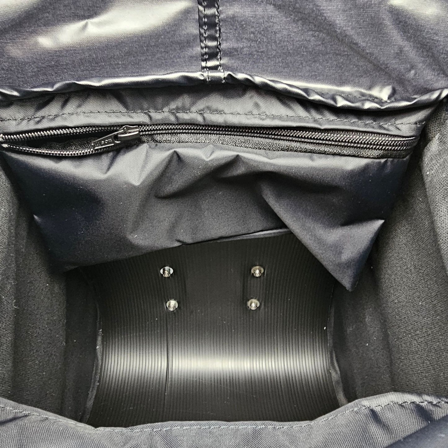 Super C SQR Slim (16L)