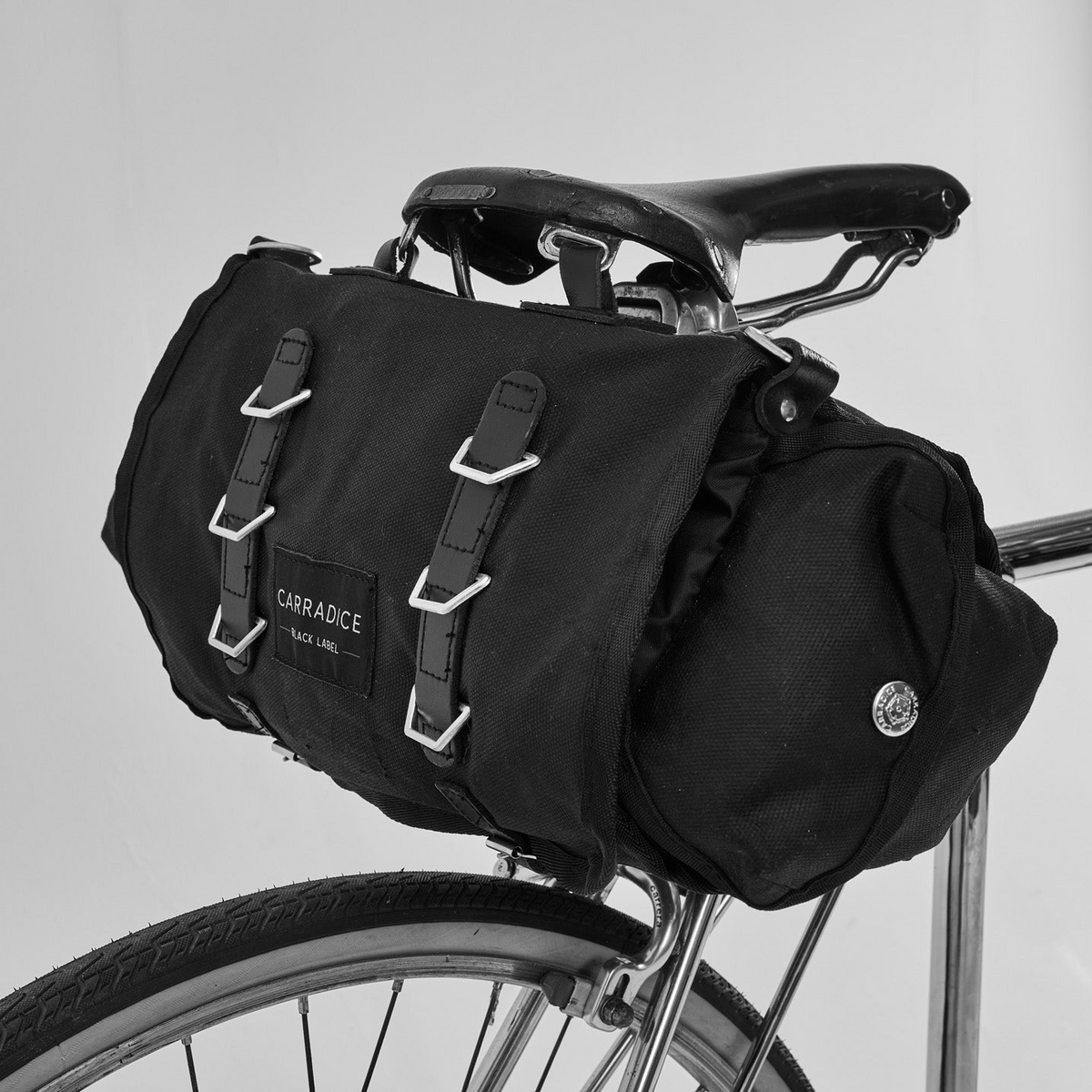 Black Label Barley Saddlebag (9L)